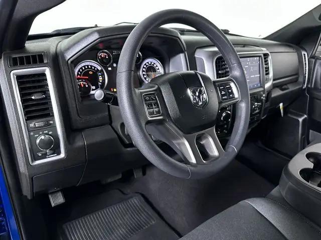 2024 Ram 1500 Classic Warlock Quad Cab 4x4 6'4" Box