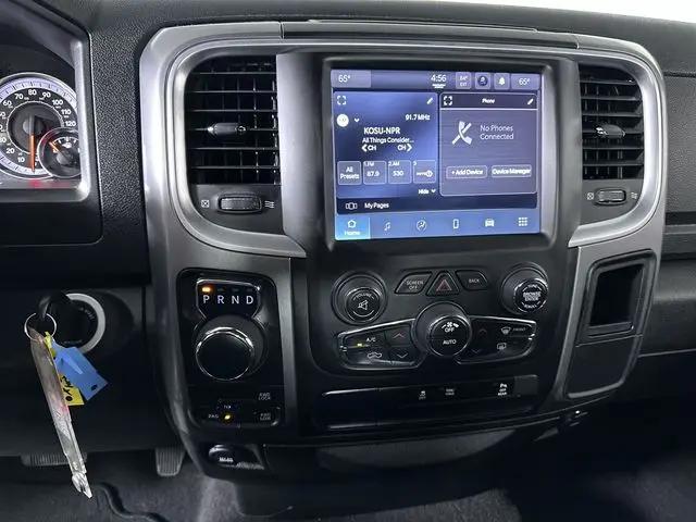 2024 Ram 1500 Classic Warlock Quad Cab 4x4 6'4" Box