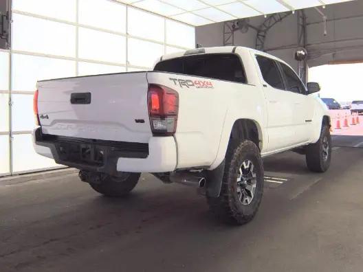 2022 Toyota Tacoma SR5 V6