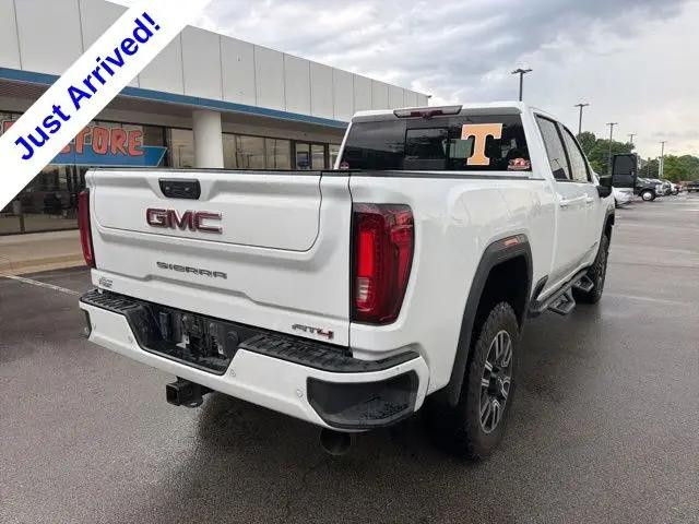 2021 GMC Sierra 2500HD 4WD Crew Cab Standard Bed AT4