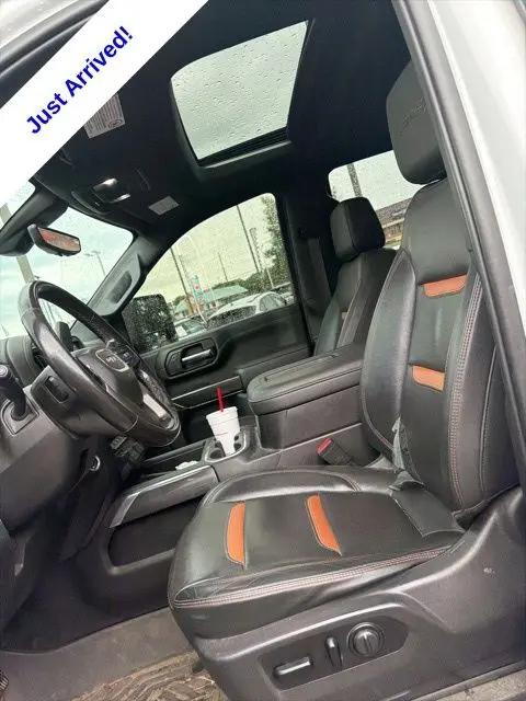 2021 GMC Sierra 2500HD 4WD Crew Cab Standard Bed AT4