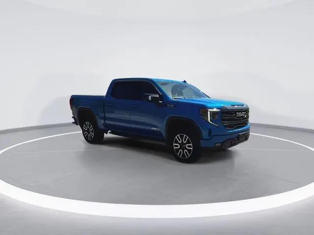 2024 GMC Sierra 1500 4WD Crew Cab Short Box AT4