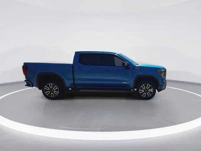 2024 GMC Sierra 1500 4WD Crew Cab Short Box AT4