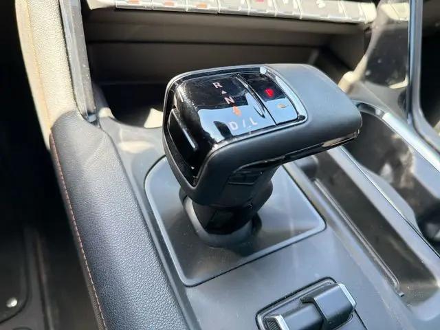 2024 GMC Sierra 1500 4WD Crew Cab Short Box AT4