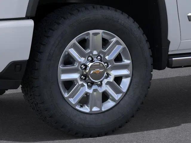 2026 Chevrolet Silverado 2500HD Crew Cab, Standard Bed, High Country, 4WD