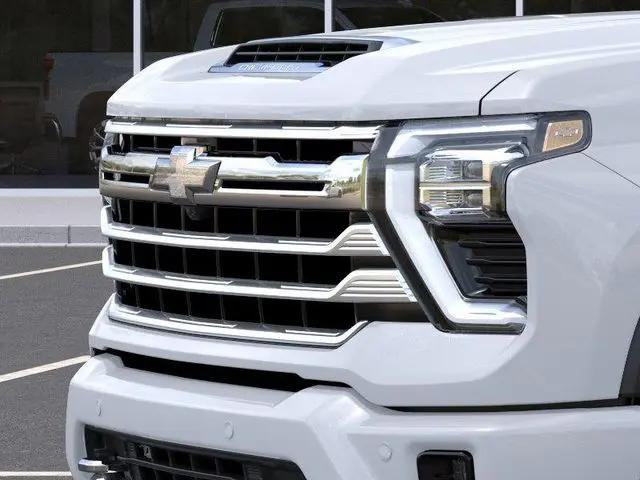 2026 Chevrolet Silverado 2500HD Crew Cab, Standard Bed, High Country, 4WD