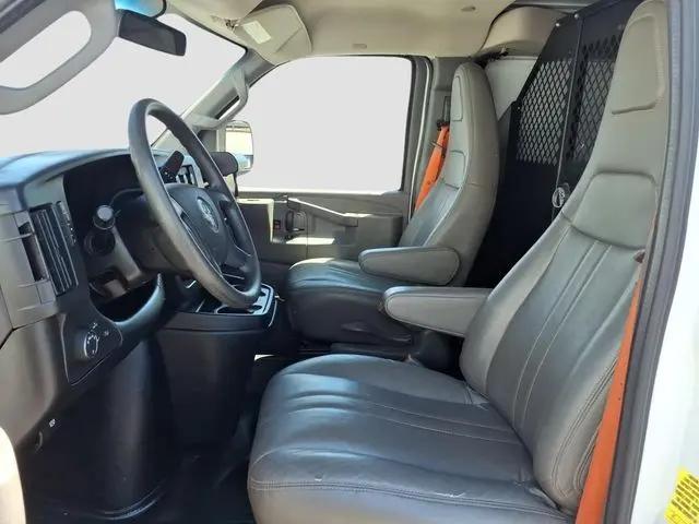 2019 GMC Savana 3500 Work Van