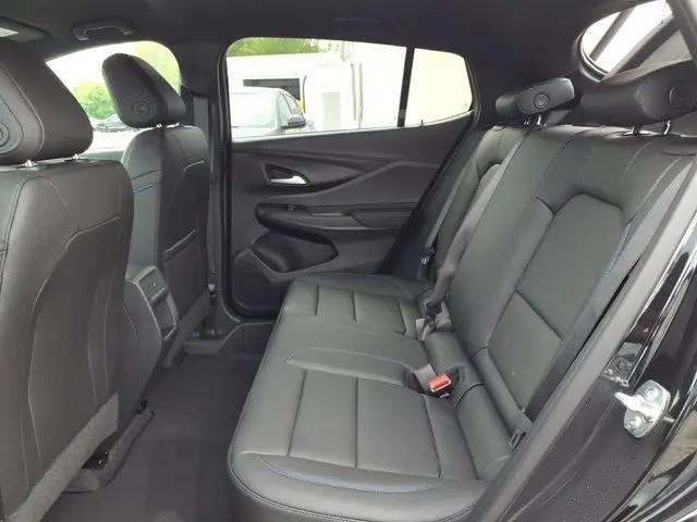 2026 Buick NV Sport Touring FWD