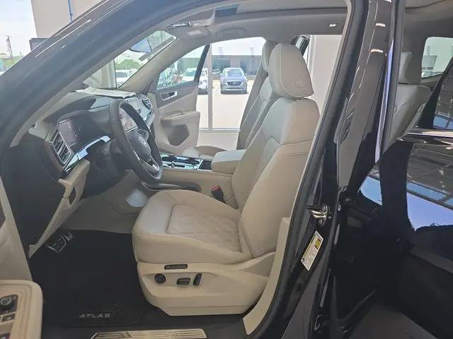 2026 Volkswagen Atlas SEL Premium R-Line