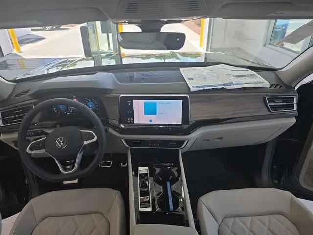 2026 Volkswagen Atlas SEL Premium R-Line