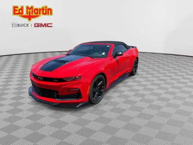 2023 Chevrolet Camaro RWD Convertible 2SS