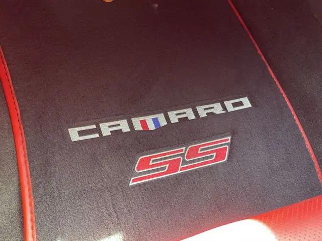 2023 Chevrolet Camaro RWD Convertible 2SS