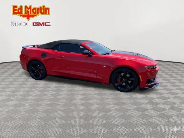 2023 Chevrolet Camaro RWD Convertible 2SS