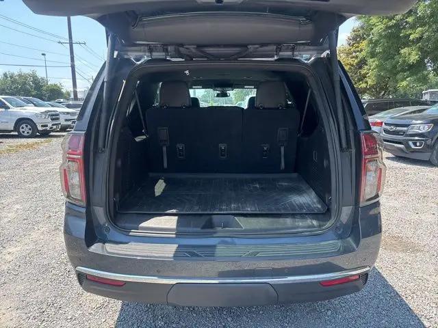 2021 Chevrolet Suburban 2WD LT