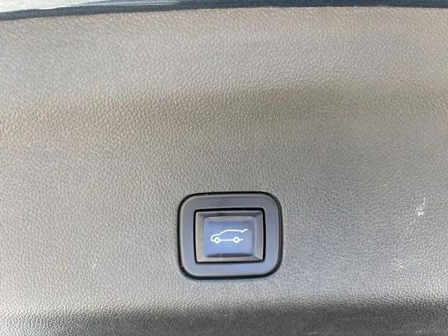 2021 Chevrolet Suburban 2WD LT