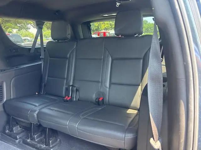 2021 Chevrolet Suburban 2WD LT