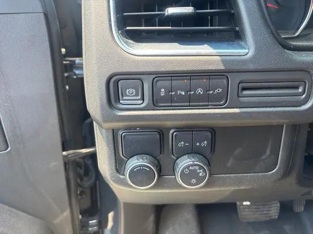 2021 Chevrolet Suburban 2WD LT