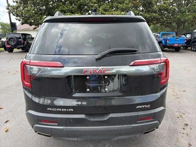 2021 GMC Acadia AWD AT4