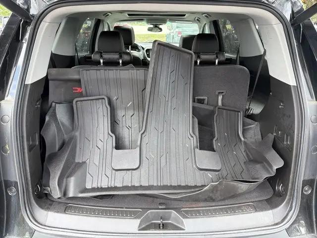 2021 GMC Acadia AWD AT4