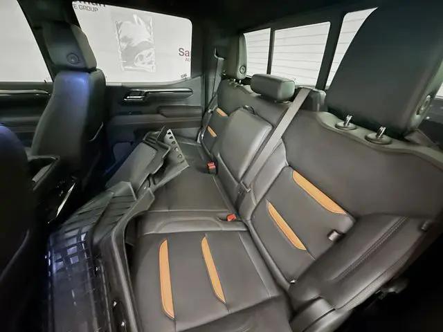 2026 GMC Sierra 1500 Crew Cab, Short Bed, AT4, 4WD