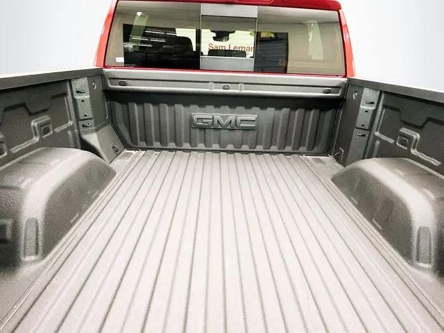 2026 GMC Sierra 1500 Crew Cab, Short Bed, AT4, 4WD