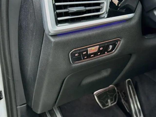 2020 BMW X7 M50i
