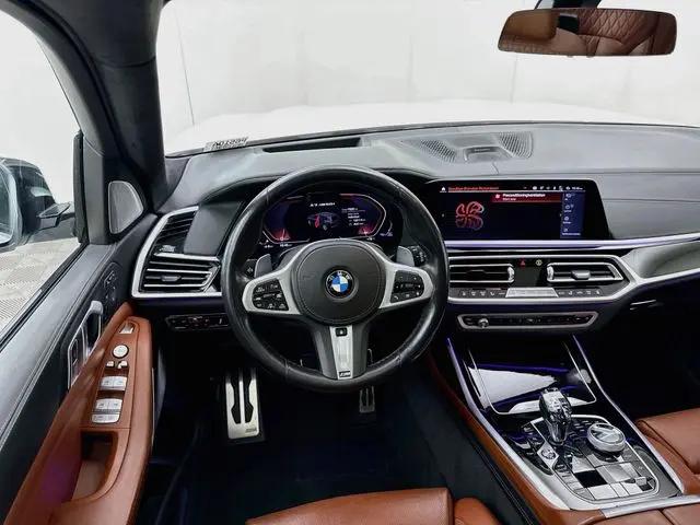 2020 BMW X7 M50i