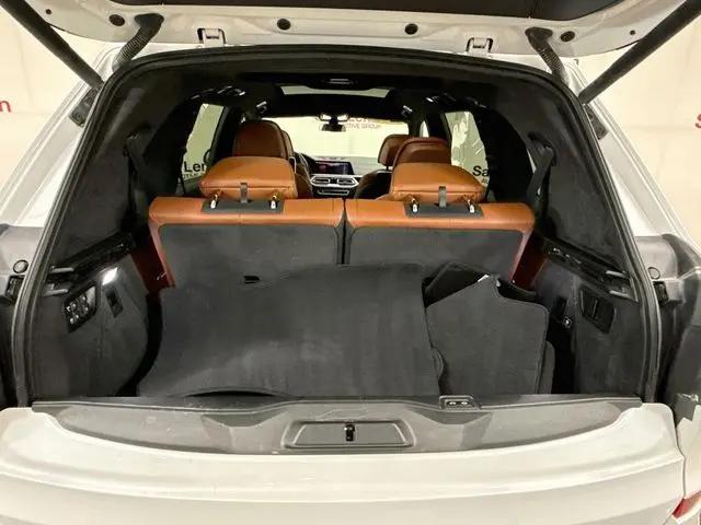 2020 BMW X7 M50i