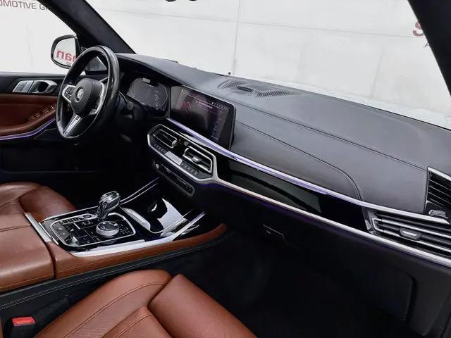 2020 BMW X7 M50i