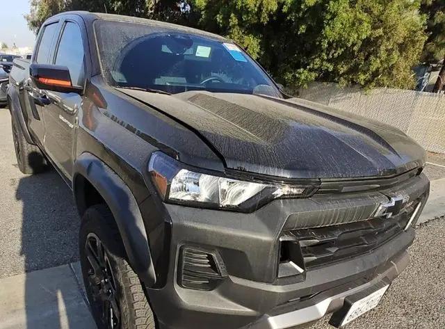 2023 Chevrolet Colorado 4WD Crew Cab Short Box Trail Boss for sale in Bloomington, IL
