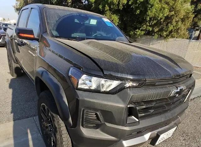 2023 Chevrolet Colorado 4WD Crew Cab Short Box Trail Boss