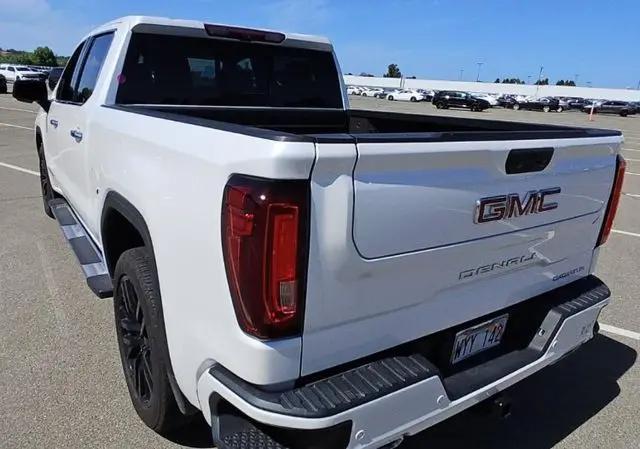 2023 GMC Sierra 1500 4WD Crew Cab Short Box Denali