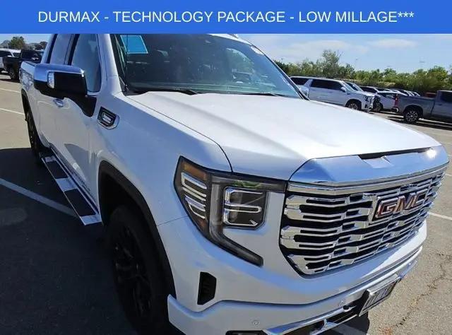 2023 GMC Sierra 1500 4WD Crew Cab Short Box Denali for sale in Bloomington, IL