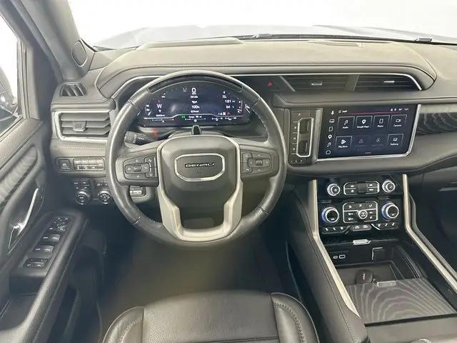2023 GMC Yukon 4WD Denali