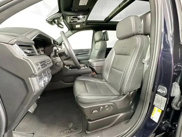 2023 GMC Yukon 4WD Denali