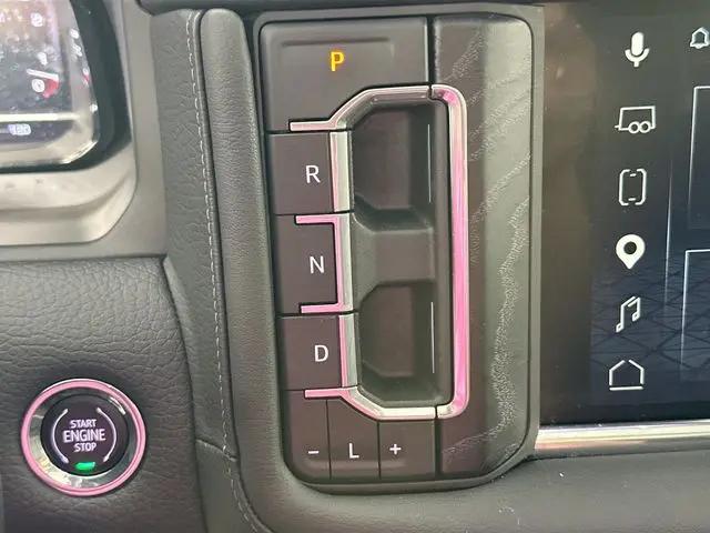 2023 GMC Yukon 4WD Denali