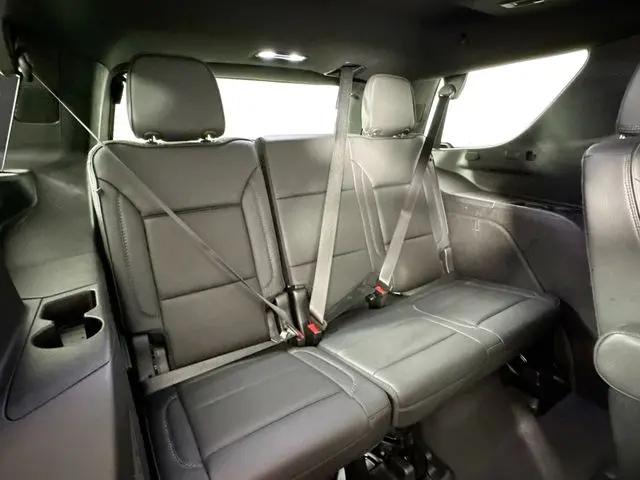 2023 GMC Yukon 4WD Denali