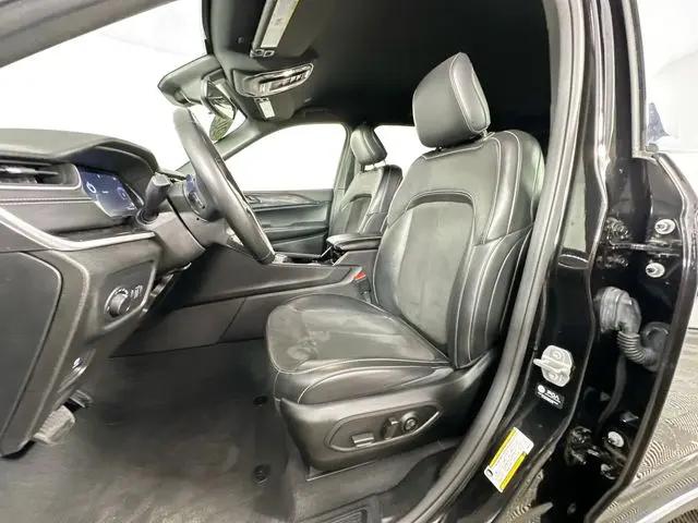 2022 Jeep Grand Cherokee Altitude 4x4