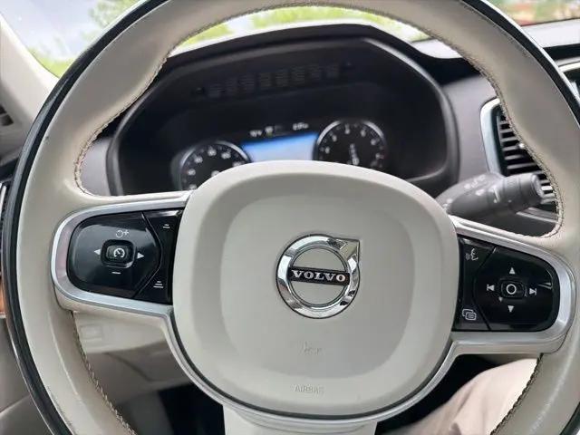 2019 Volvo XC90 T6 Inscription