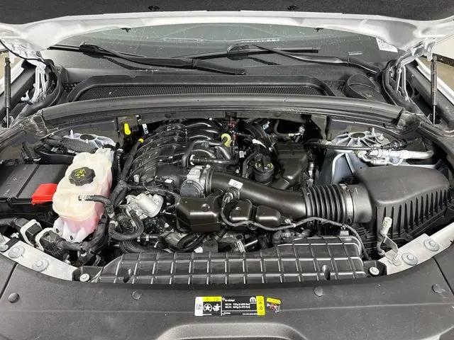 2024 Jeep Grand Cherokee L Laredo 4x4