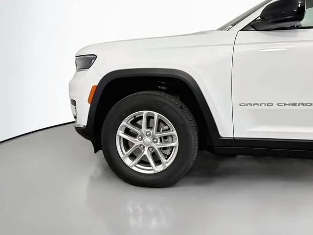 2024 Jeep Grand Cherokee L Laredo 4x4