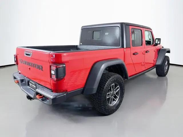 2024 Jeep Gladiator Sport