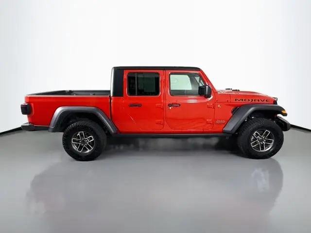 2024 Jeep Gladiator Sport