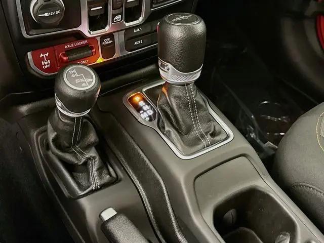2024 Jeep Gladiator Sport