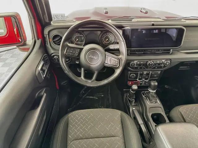 2024 Jeep Gladiator Sport