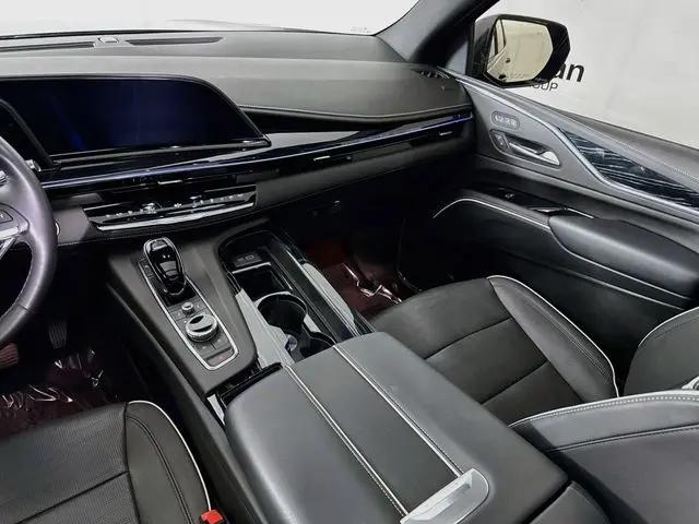 2023 Cadillac Escalade 4WD Sport
