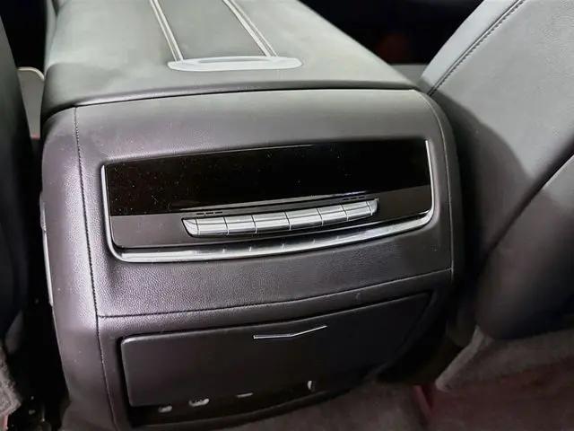 2023 Cadillac Escalade 4WD Sport