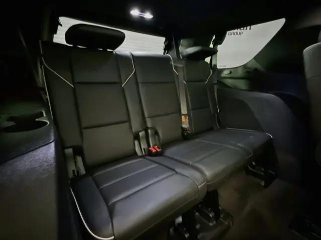 2023 Cadillac Escalade 4WD Sport