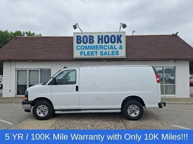 2024 GMC Savana Cargo RWD 2500 Regular Wheelbase Work Van