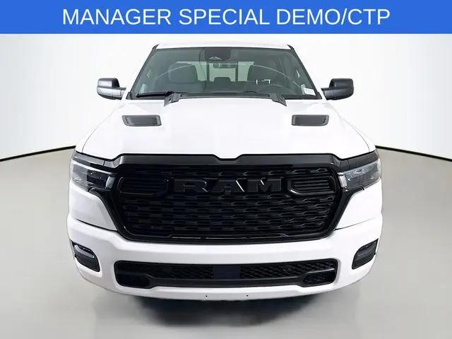 2026 Ram 1500 Express Crew Cab 4x4 57 Box
